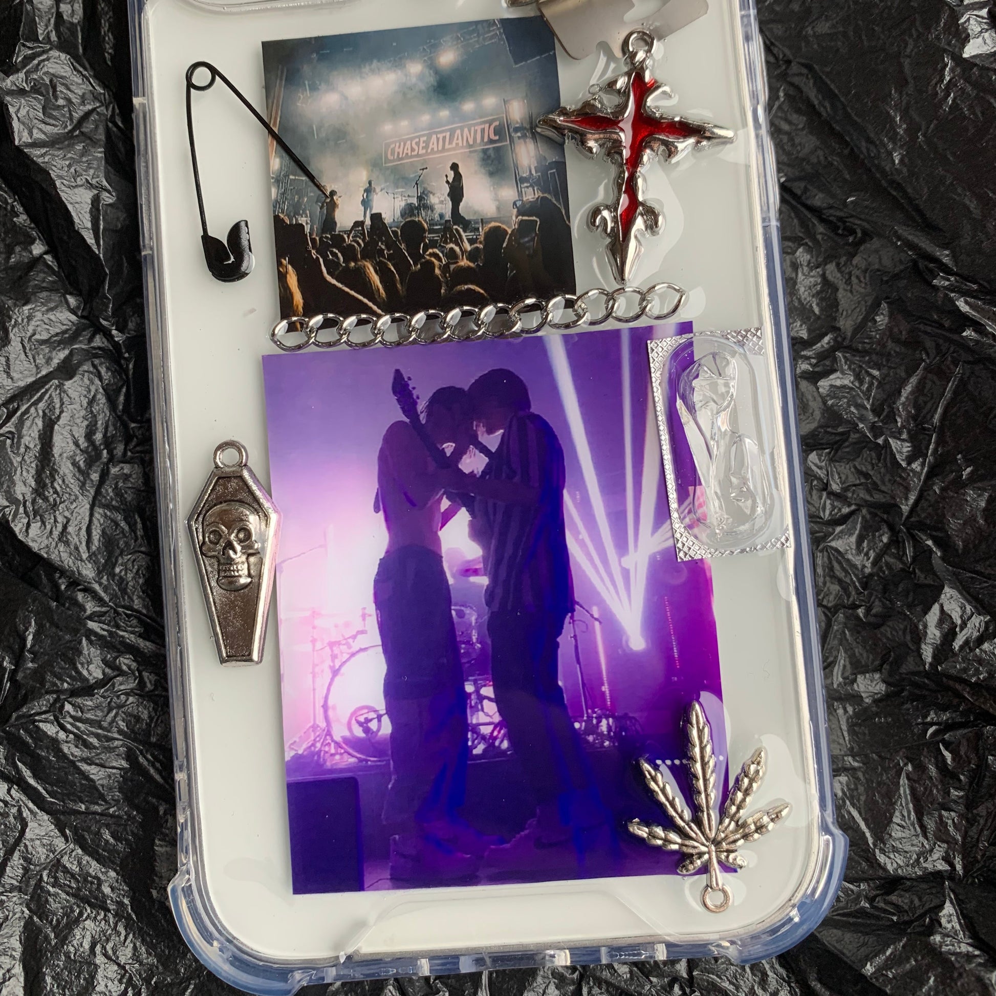 Chase Atlantic Style-11 - resinsgift