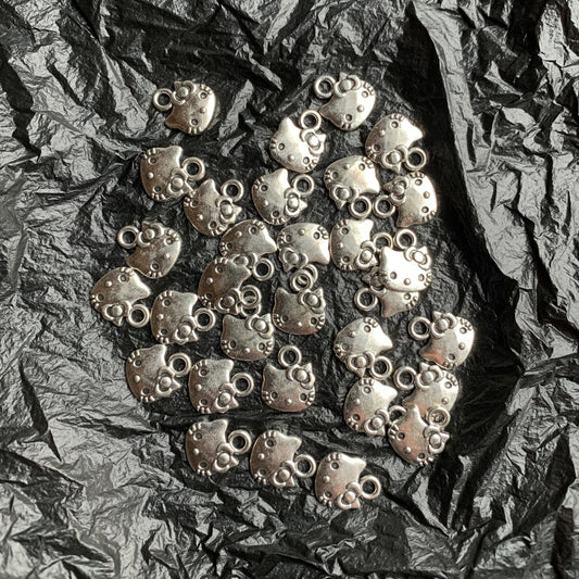 Kitty (Not for sale, only for display) - resinsgift