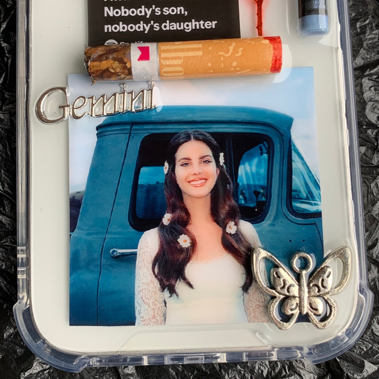 Lana Del Rey Lyrics Cover - resinsgift