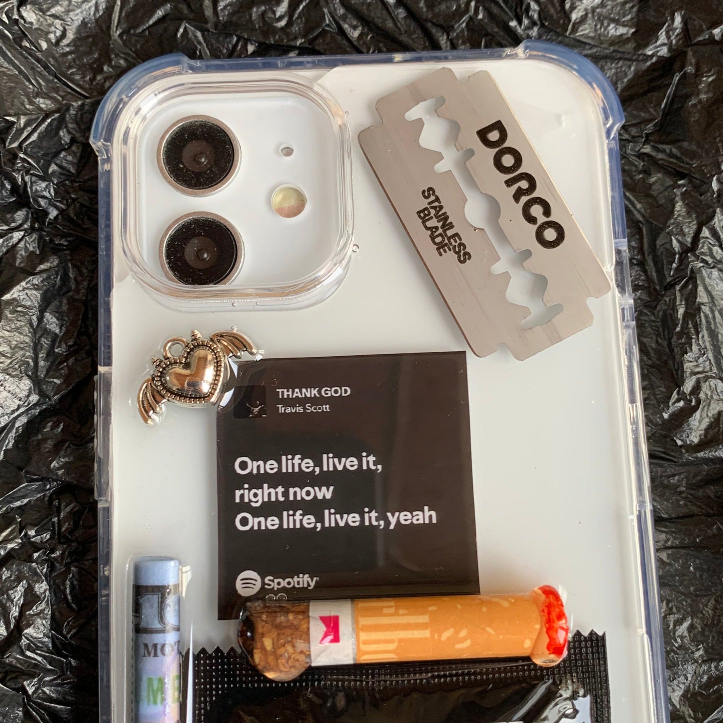 Travis Scott Lyrics - resinsgift