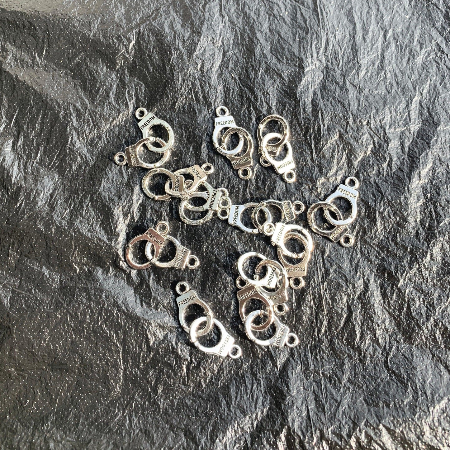 Hand Cuffs (Not for sale, only for display) - resinsgift