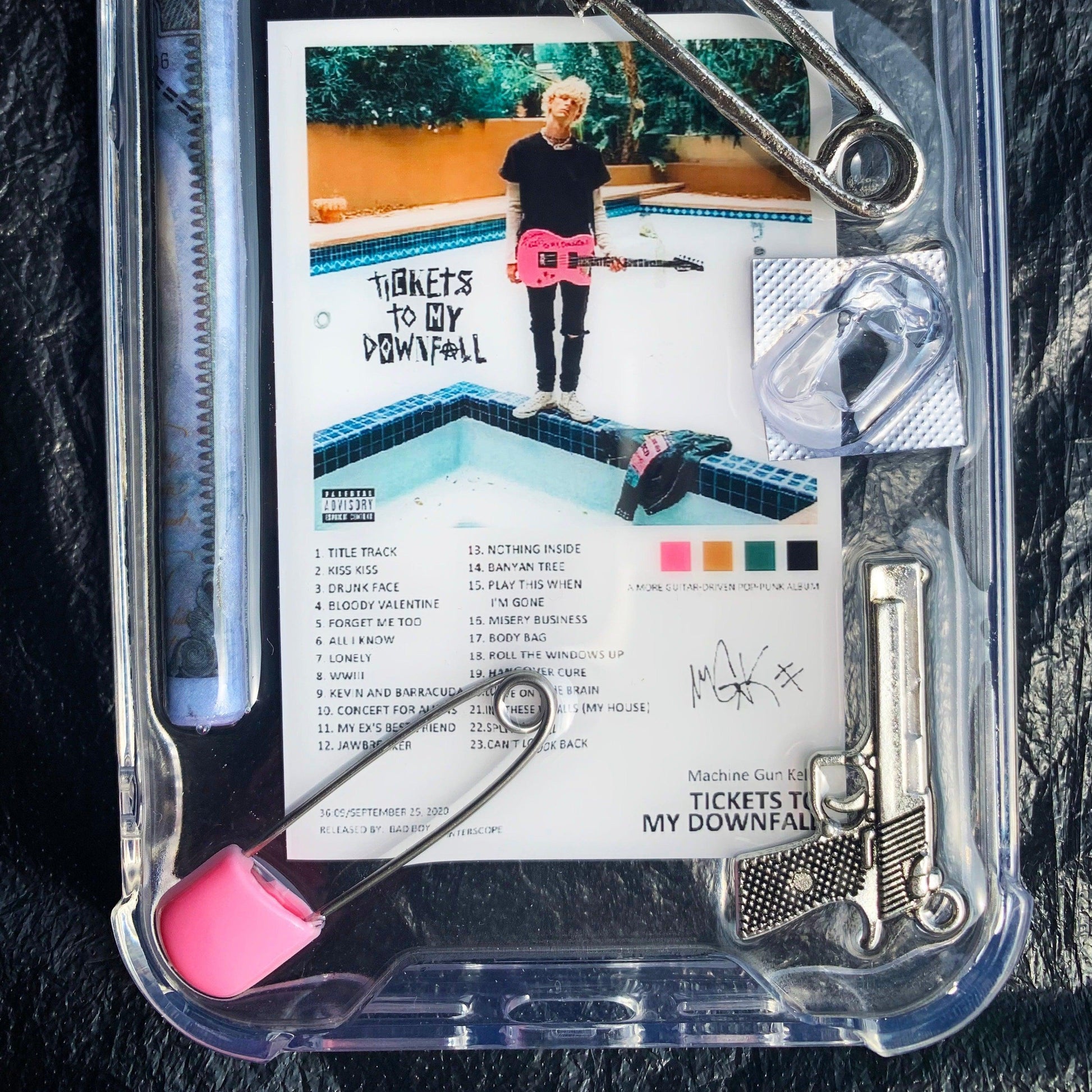 MGK Ablue cover - resinsgift