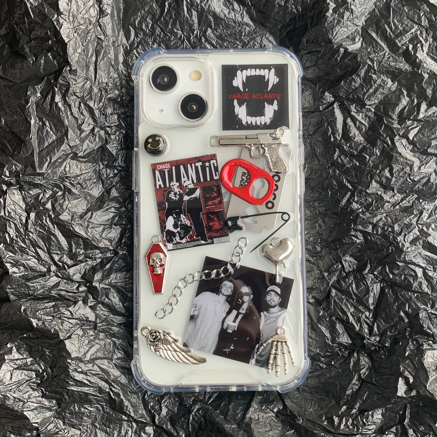 Chase Atlantic Style-15