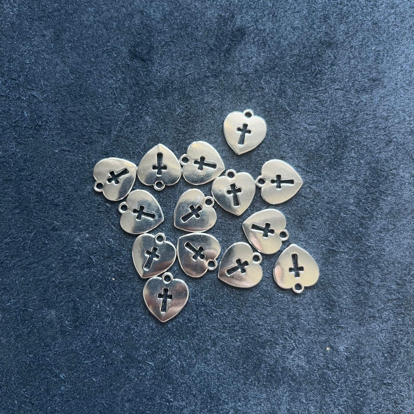 Hollow Heart Cross(Not for sale, only for display)