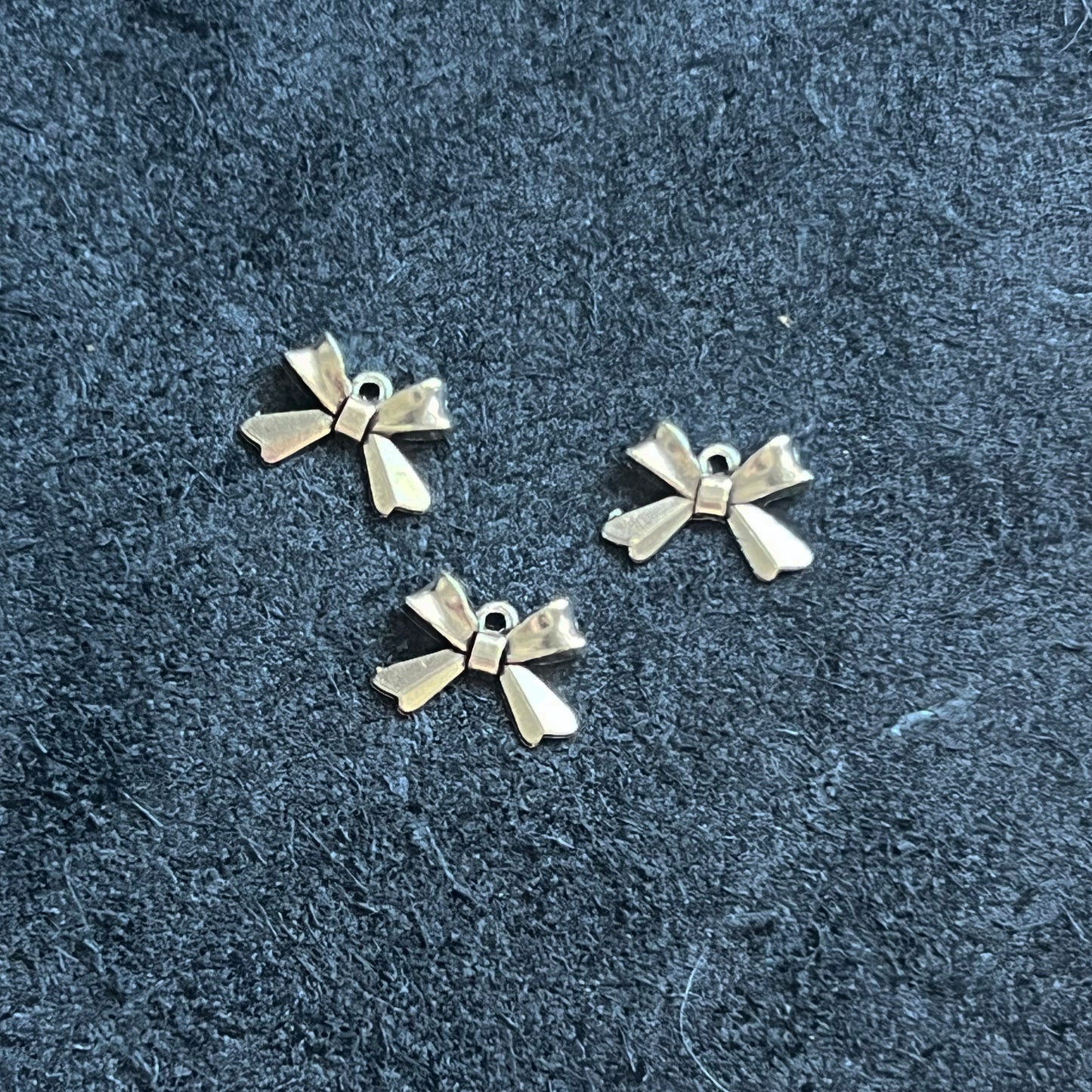 Bow Charm(Not for sale, only for display)