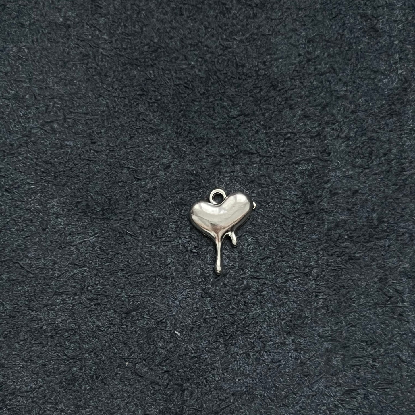 Dripping heart(Not for sale, only for display)