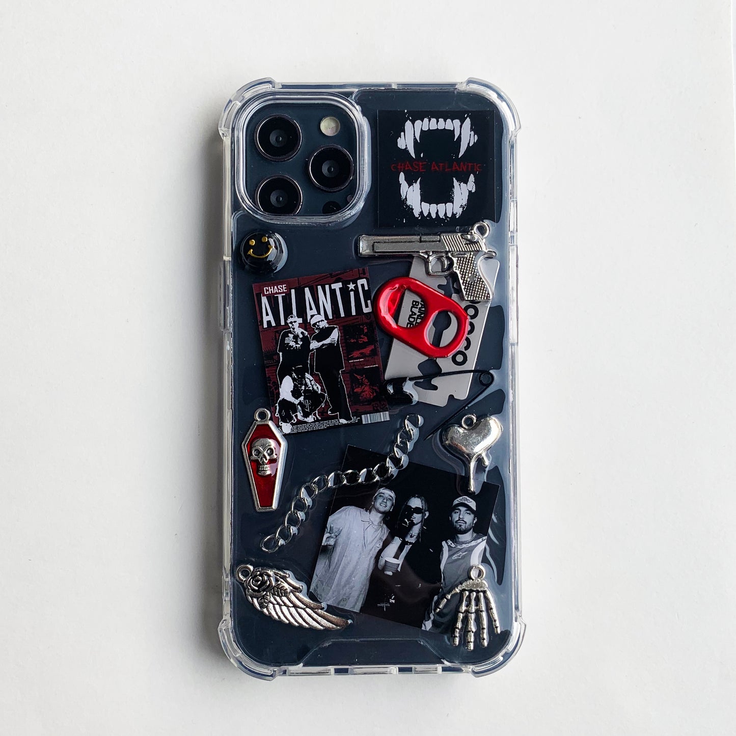 Chase Atlantic Style-15